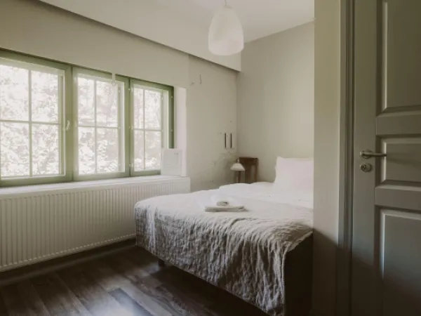 Hotel Mathildedalin pieni huone.